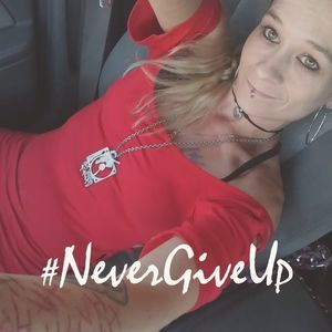 Meet your Posher, Lace